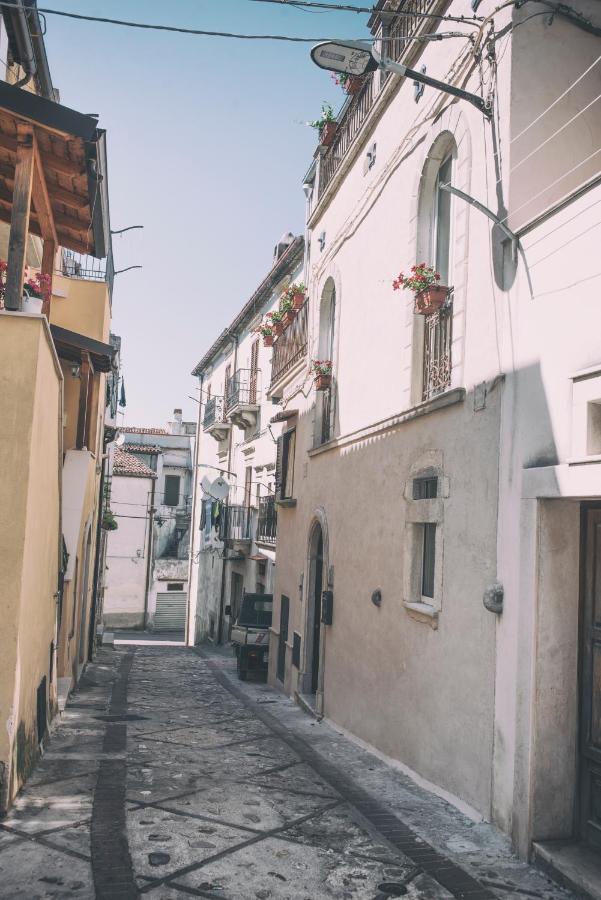 Aria Di Vico Aparthotel Vico Del Gargano Exteriér fotografie